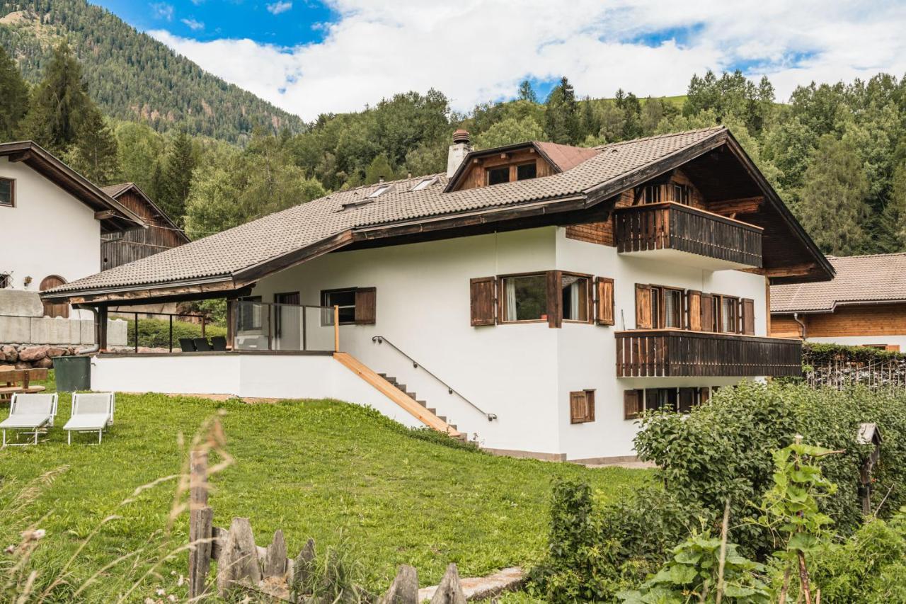 Chalet Scherlin Ortisei Exteriör bild